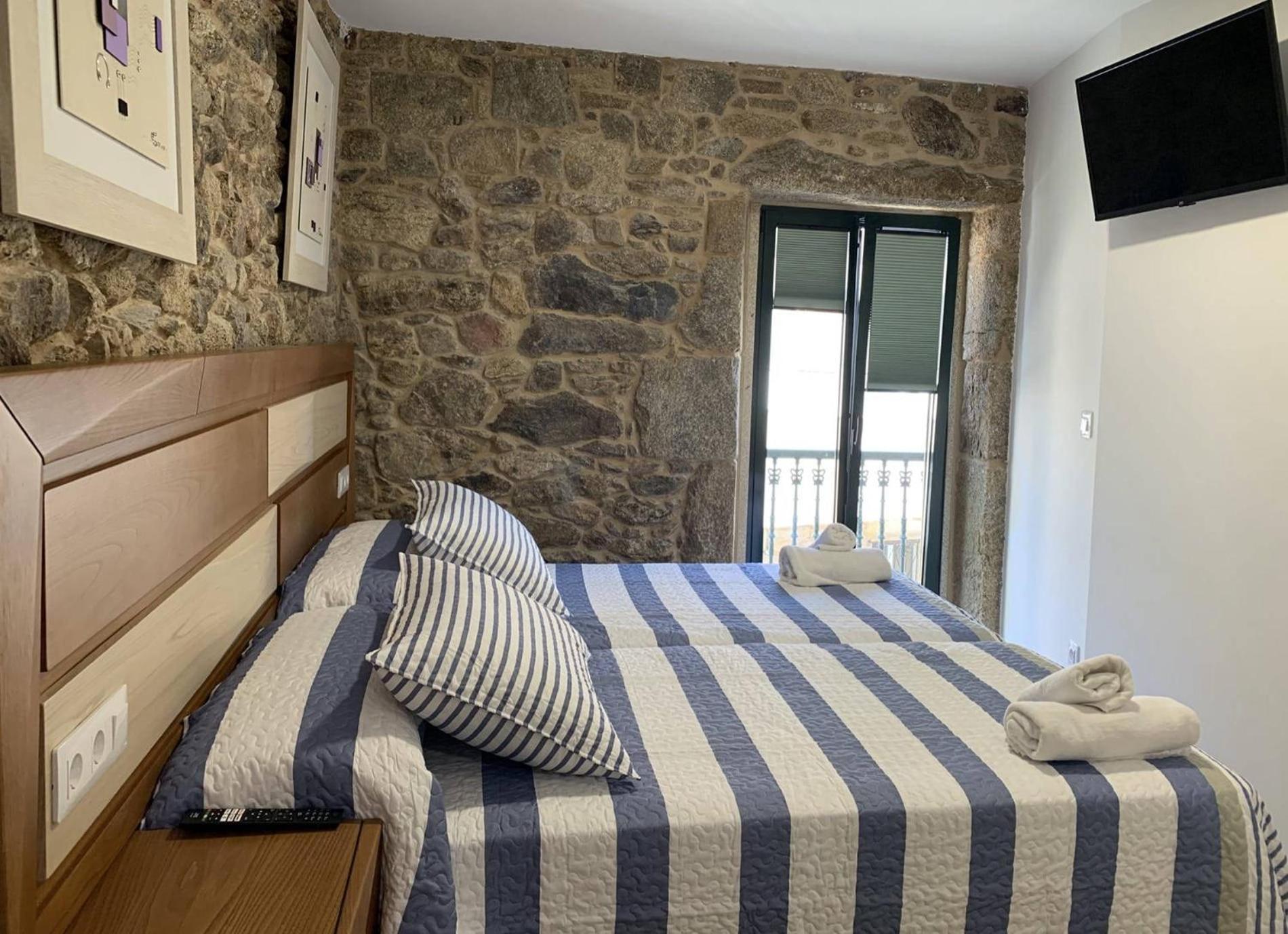 Apartamentos Loncho Finisterre Exteriör bild