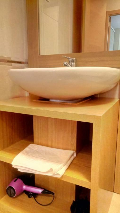 Apartamentos Loncho Finisterre Exteriör bild
